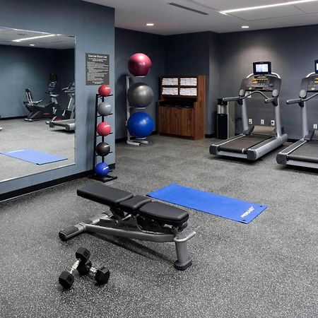 Courtyard By Marriott Richmond Downtown Hotel Ngoại thất bức ảnh
